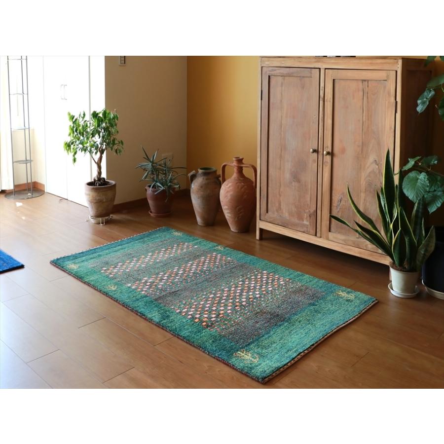 ギャッベ バナフシェ Gabbeh Banafsheh 165x92cm 明るいグリーン　小さな四角の抽象的なデザイン | ブランド登録なし | 08