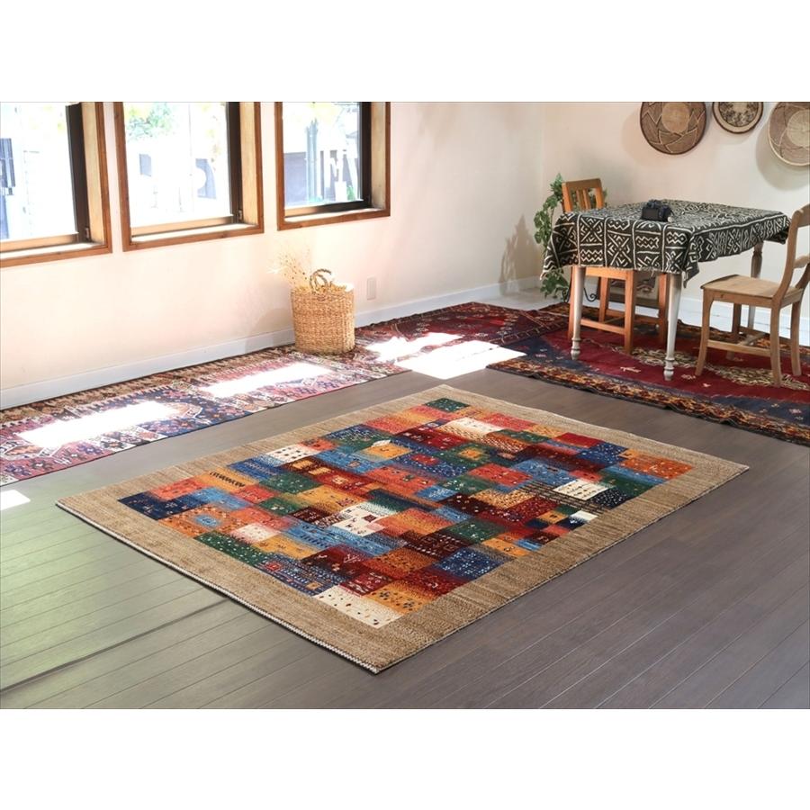 ギャッベ　緻密な織り　ノウバフト 192x148cm モザイクタイル　ベージュの縁 | ブランド登録なし | 01