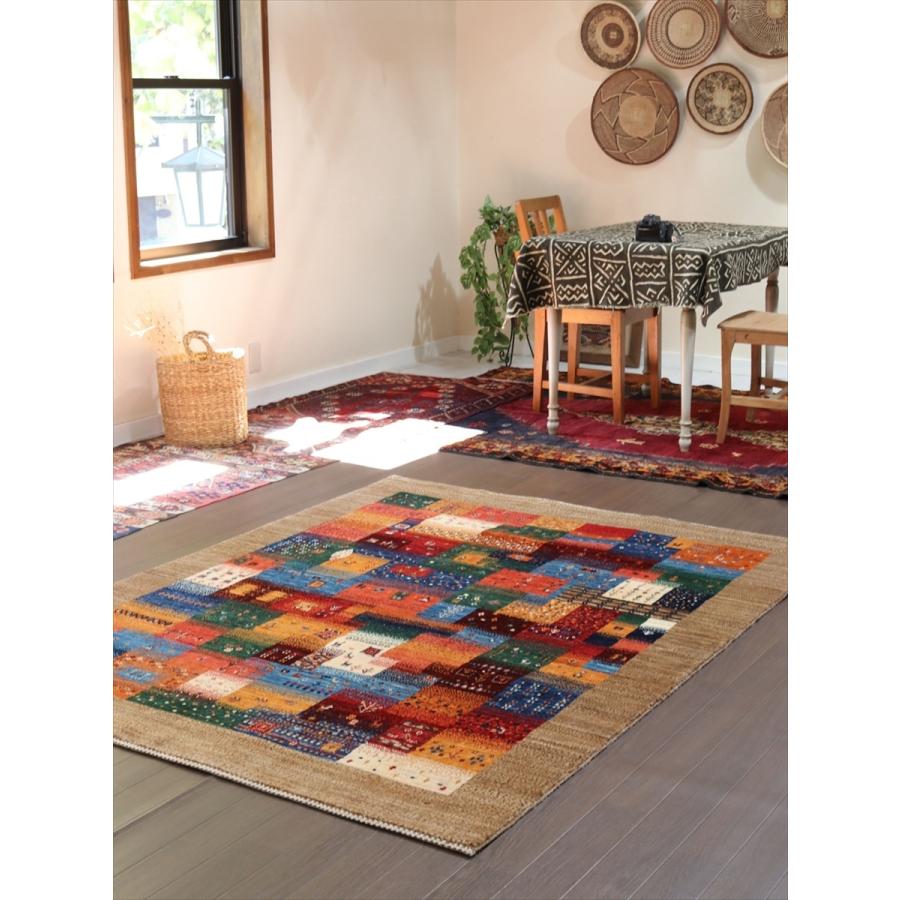 ギャッベ　緻密な織り　ノウバフト 192x148cm モザイクタイル　ベージュの縁 | ブランド登録なし | 02