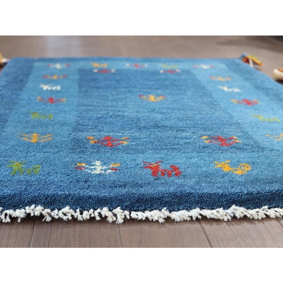 ギャッベ　玄関サイズ　ブルー 88x65cm 枠縁のあるデザイン　動物と植物モチーフ | ブランド登録なし | 03