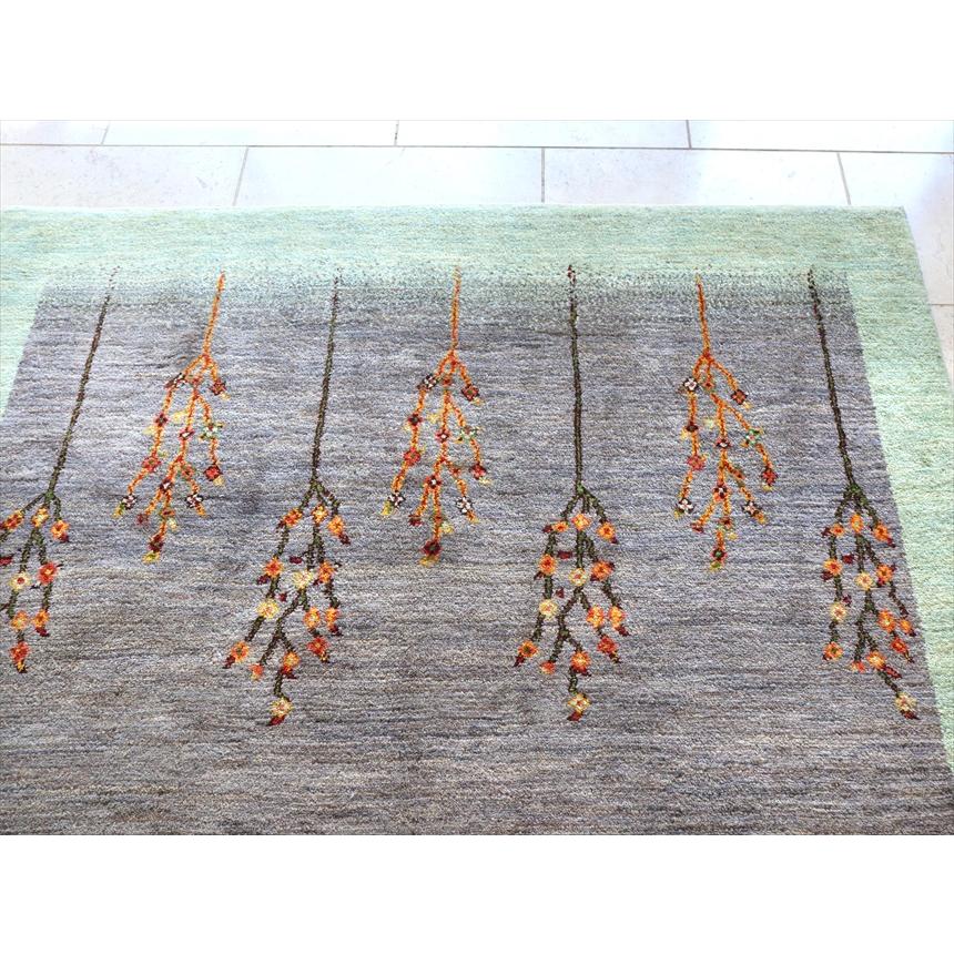 ギャッベ Gabbeh  238x176cm アマレ Amaleh 花が咲く樹 グレー＆淡いグリーン　 | ブランド登録なし | 03