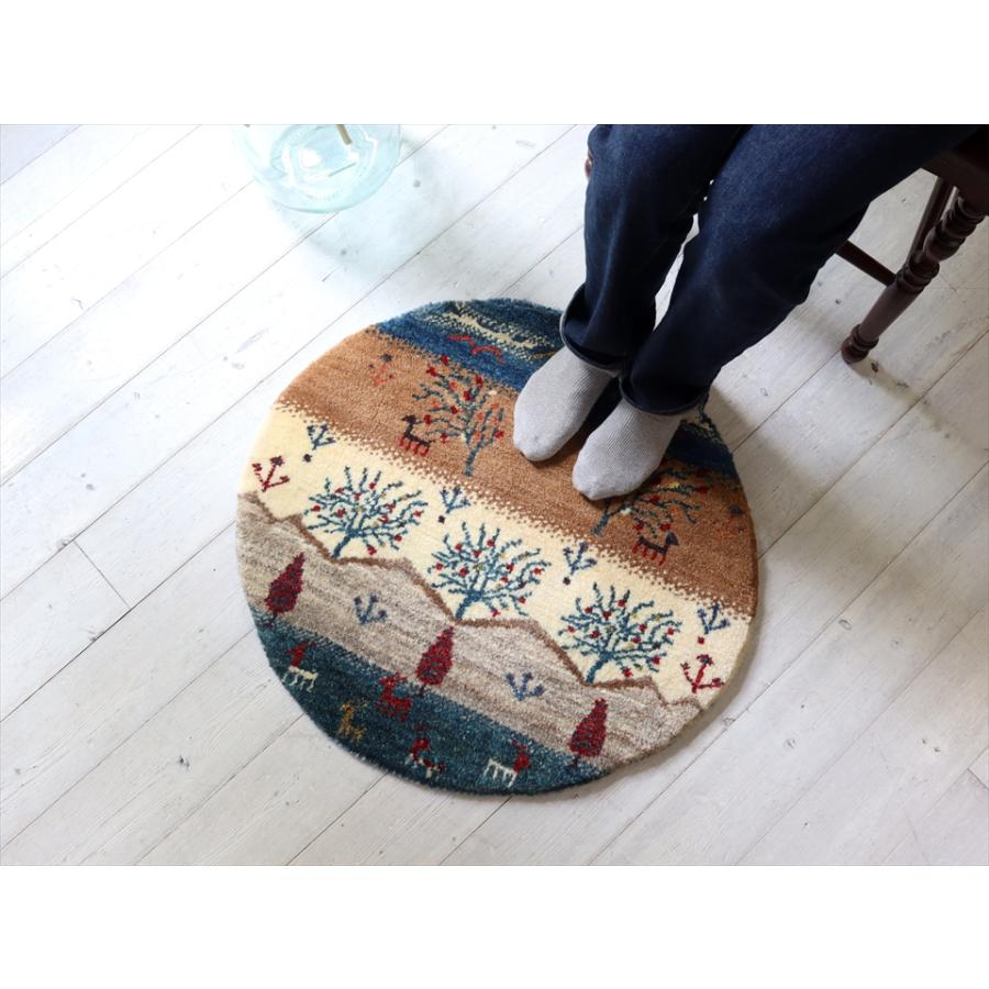 ギャッベ 円形　直径63cm 動物たちの暮らす自然風景　生命の樹と糸杉の樹 | ブランド登録なし | 06