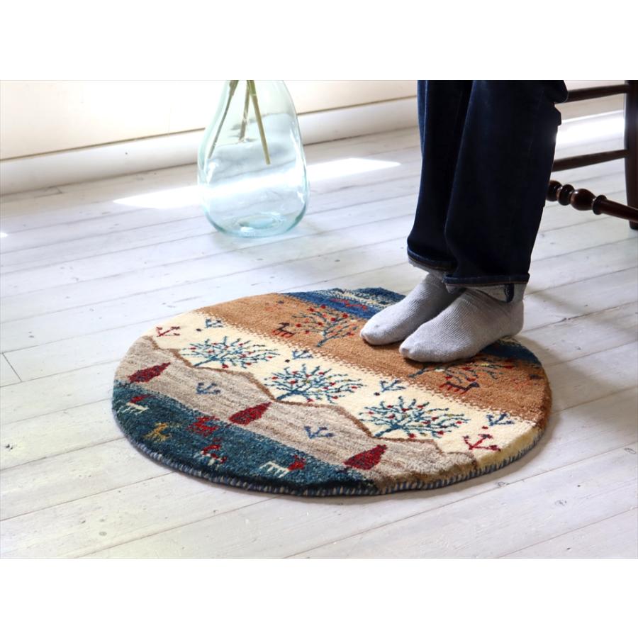 ギャッベ 円形　直径63cm 動物たちの暮らす自然風景　生命の樹と糸杉の樹 | ブランド登録なし | 07