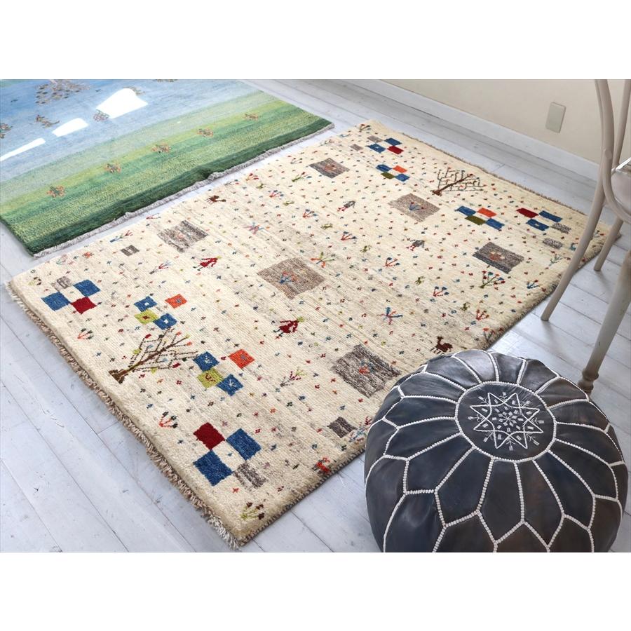 ギャッベ カシュカイ族の手織り 178x127cm ナチュラルアイボリー 自然風景 | ブランド登録なし | 01