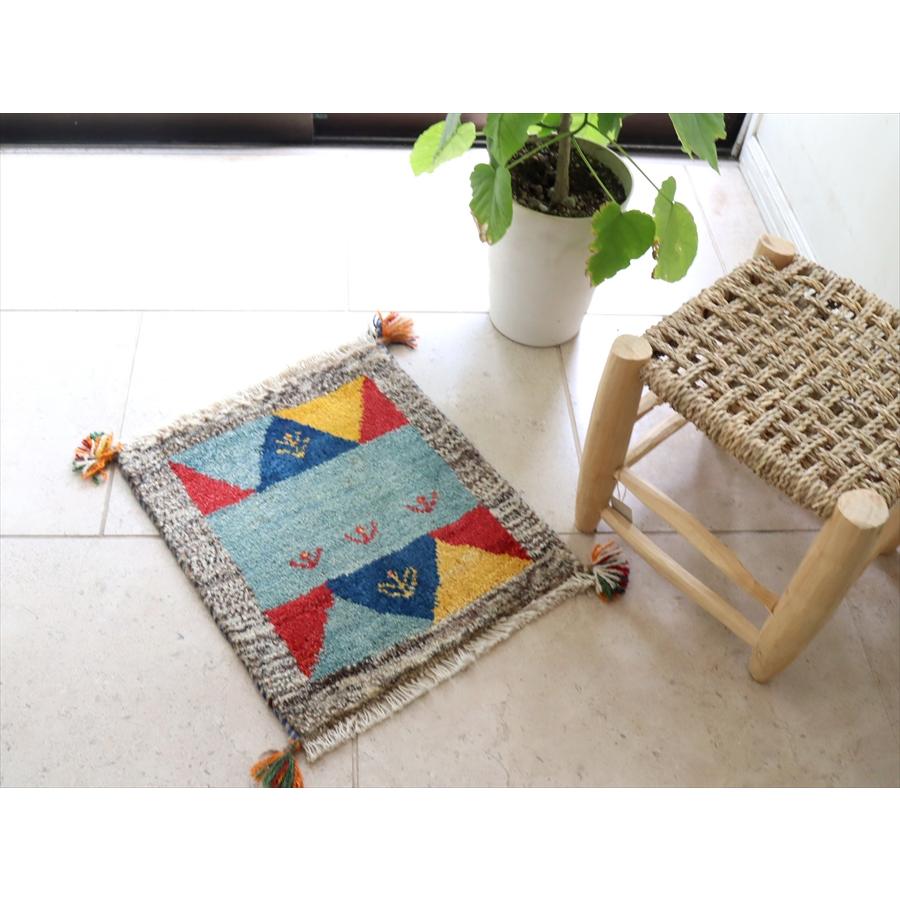 イラン ギャッベ 46x40cm 遊牧民の手織りラグ　座布団サイズ　 | ブランド登録なし | 01