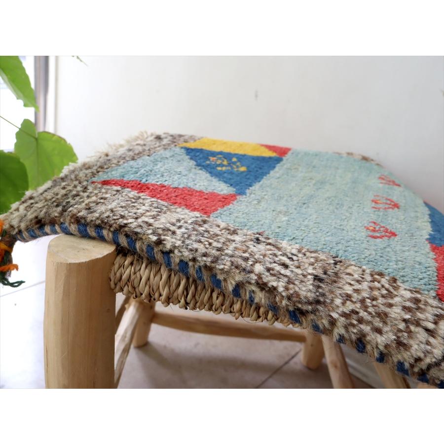 イラン ギャッベ 46x40cm 遊牧民の手織りラグ　座布団サイズ　 | ブランド登録なし | 02