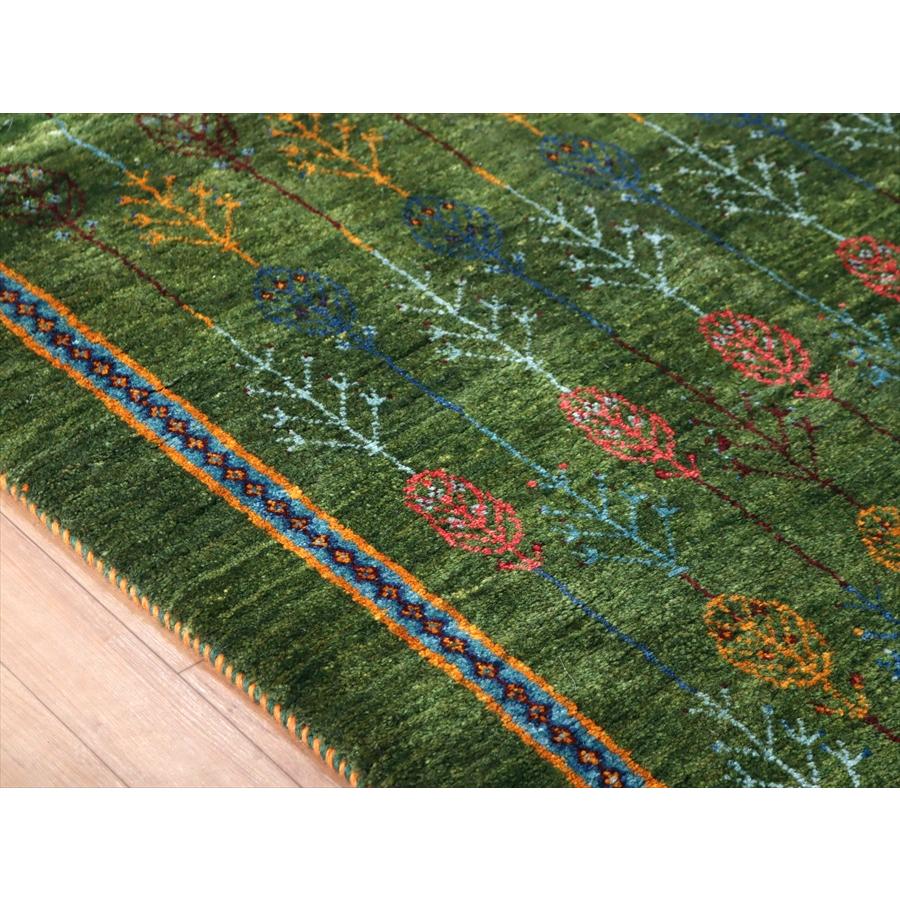 ギャッベ カシュカイ族の手織りラグ 230x167cm 連なる樹々 グリーン | ブランド登録なし | 10
