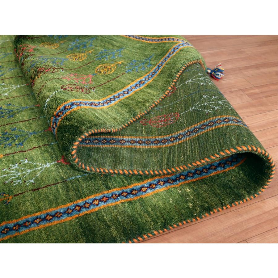ギャッベ カシュカイ族の手織りラグ 230x167cm 連なる樹々 グリーン | ブランド登録なし | 07