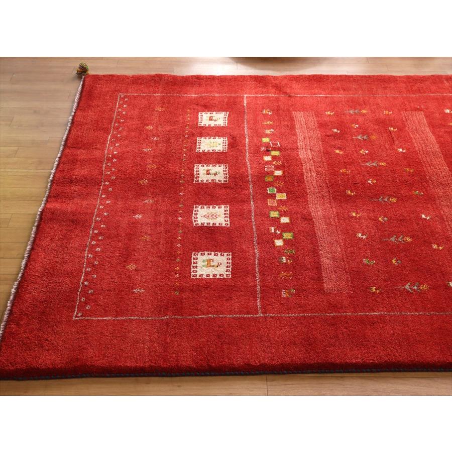 カシュカイ族の手織りラグ ギャッベ 226x165cm レッド 白タイル | ブランド登録なし | 03