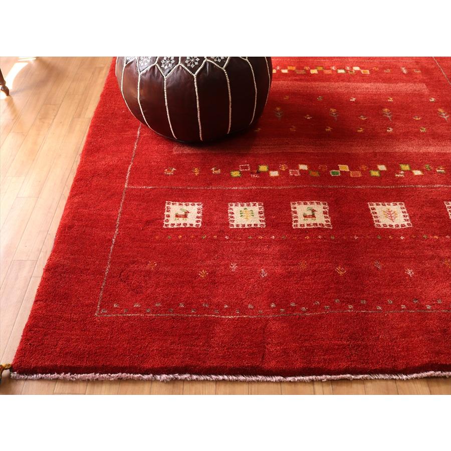 カシュカイ族の手織りラグ ギャッベ 226x165cm レッド 白タイル | ブランド登録なし | 05