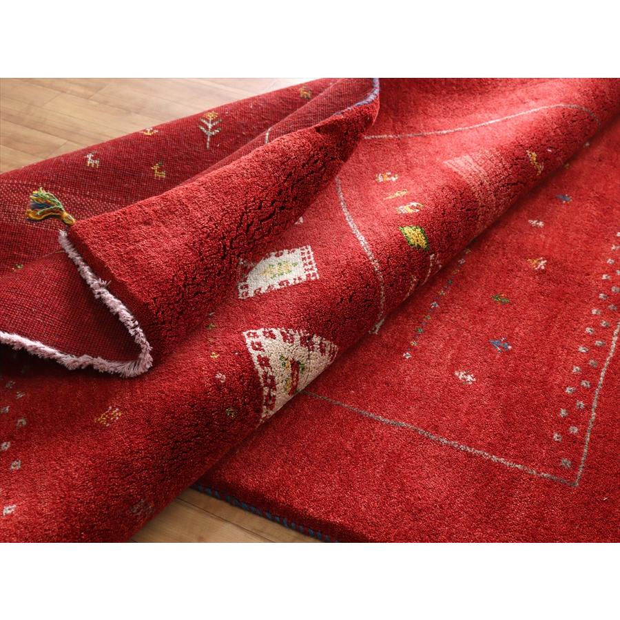 カシュカイ族の手織りラグ ギャッベ 226x165cm レッド 白タイル | ブランド登録なし | 09