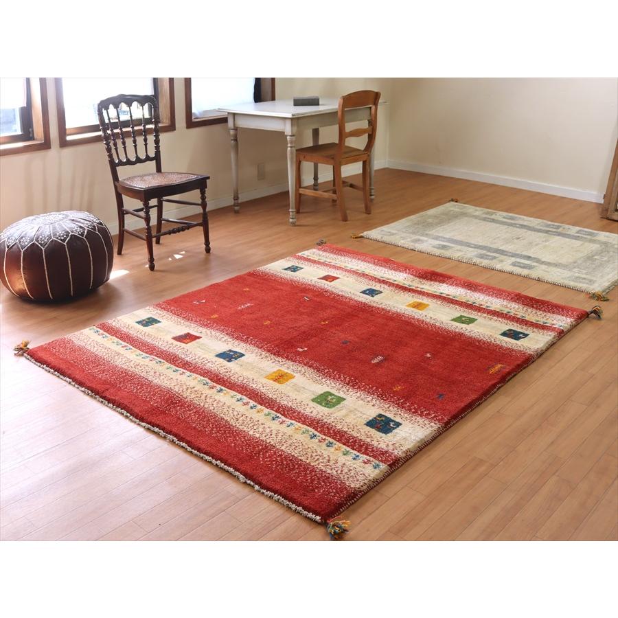 ギャッベ カシュカイ族の手織りラグ 189x154cm レッド&アイボリー | ブランド登録なし | 01