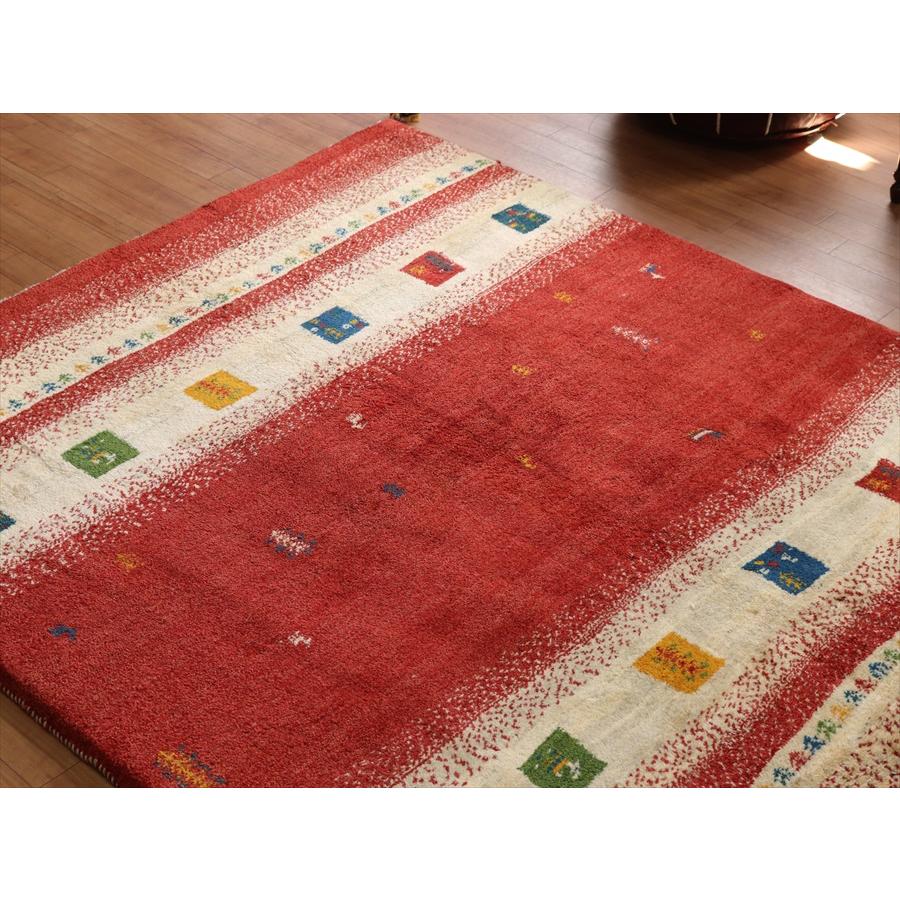ギャッベ カシュカイ族の手織りラグ 189x154cm レッド&アイボリー | ブランド登録なし | 03