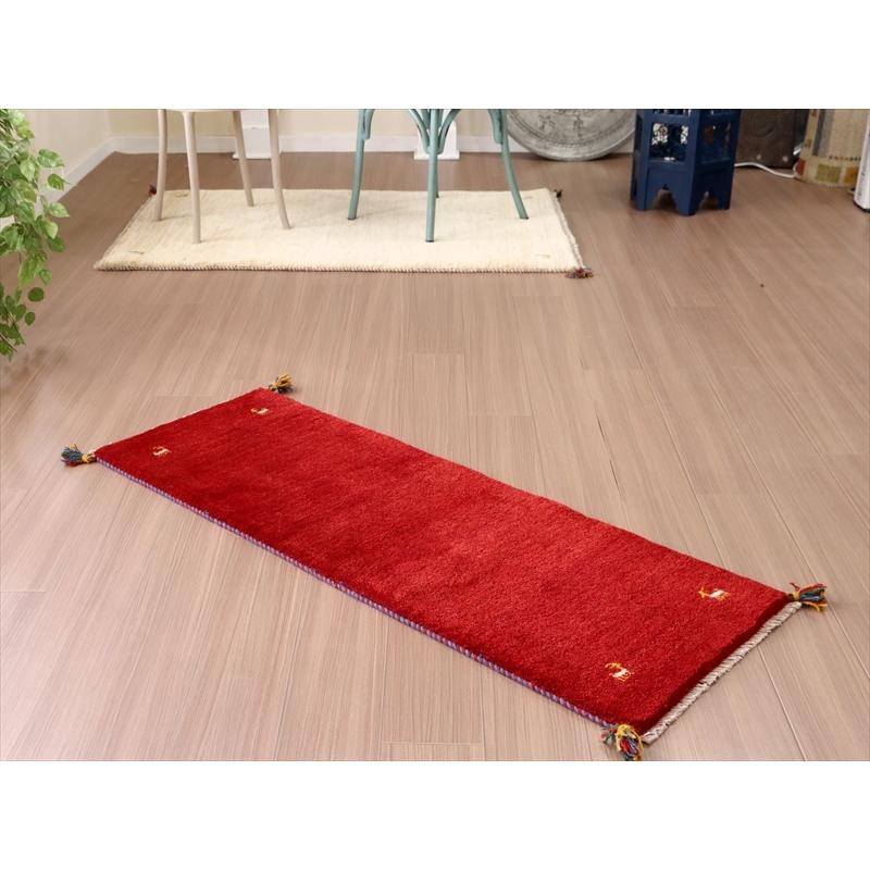ギャッベ カシュカイ族の手織りラグ　 140x50cm レッド 細長いランナーサイズ　シンプル　無地 | ブランド登録なし | 01