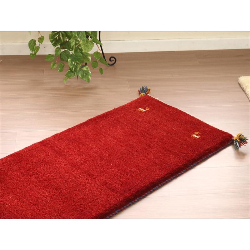ギャッベ カシュカイ族の手織りラグ　 140x50cm レッド 細長いランナーサイズ　シンプル　無地 | ブランド登録なし | 03