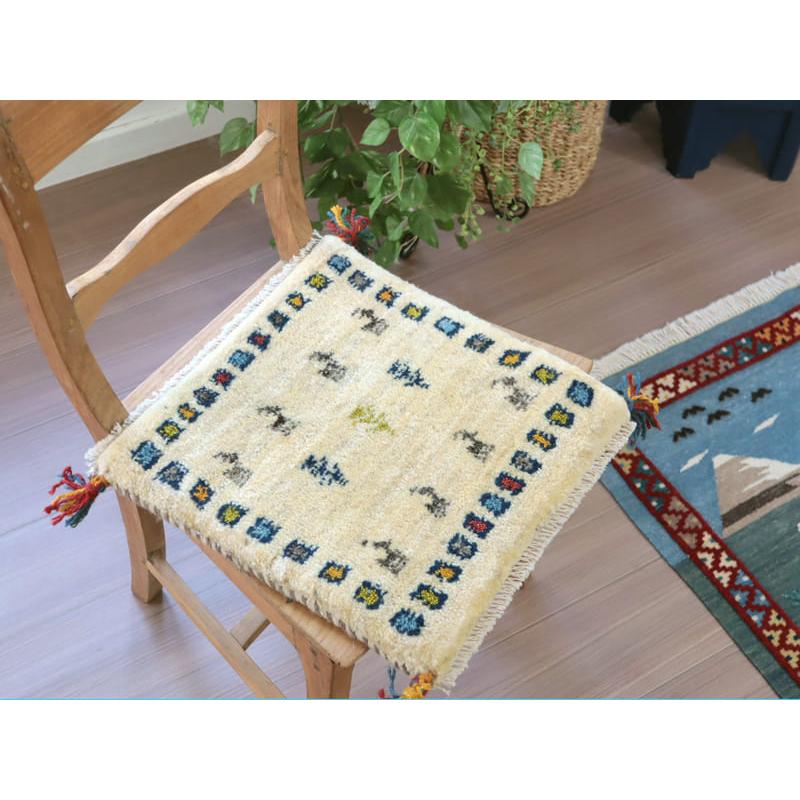 遊牧民の手織りギャッベ 41×40cm イラン産 カラフルタイル