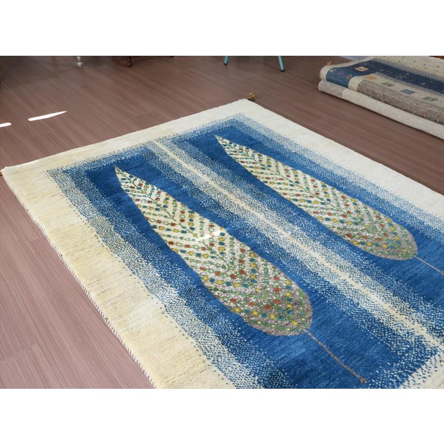 ギャッベ 手織りラグ イラン産絨毯 207x157cm 背の高い２本のイトスギの木 | ブランド登録なし | 06