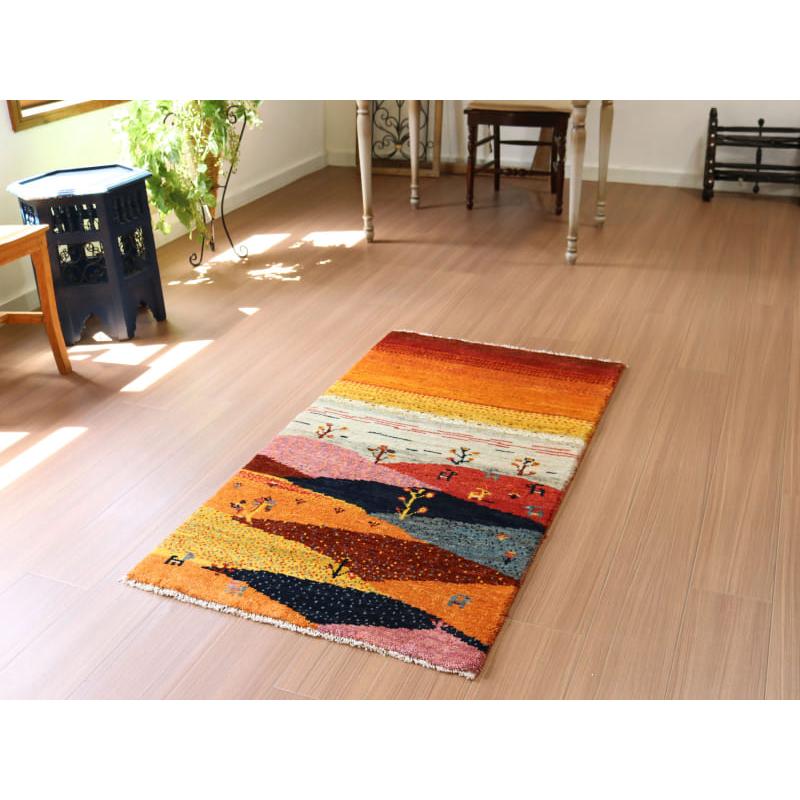 ギャッベ ノマド 手織りラグ イラン 141x71cm 風景のギャッベ　ランドスケープ | ブランド登録なし | 01