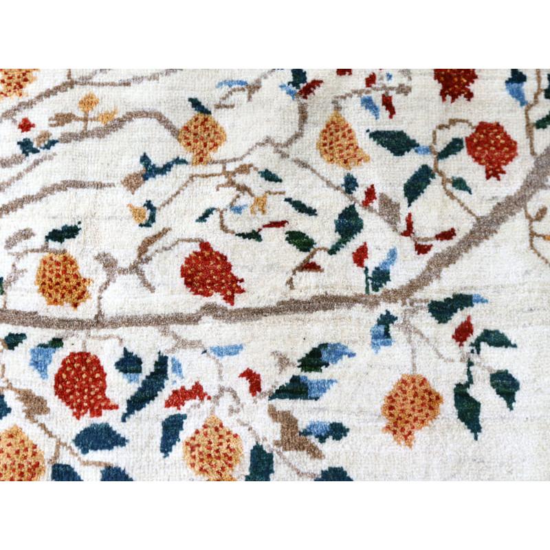 ギャッベ バナフシェ 細かな織り 198x193cm アイボリー　正方形ラグ　ザクロの樹 | ブランド登録なし | 04