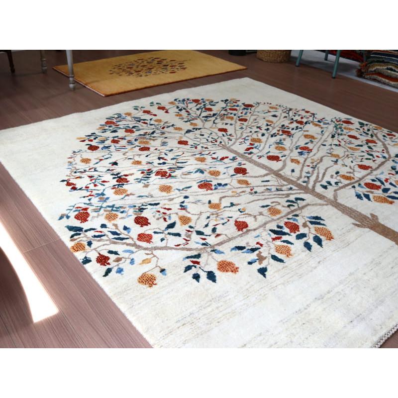 ギャッベ バナフシェ 細かな織り 198x193cm アイボリー　正方形ラグ　ザクロの樹 | ブランド登録なし | 07