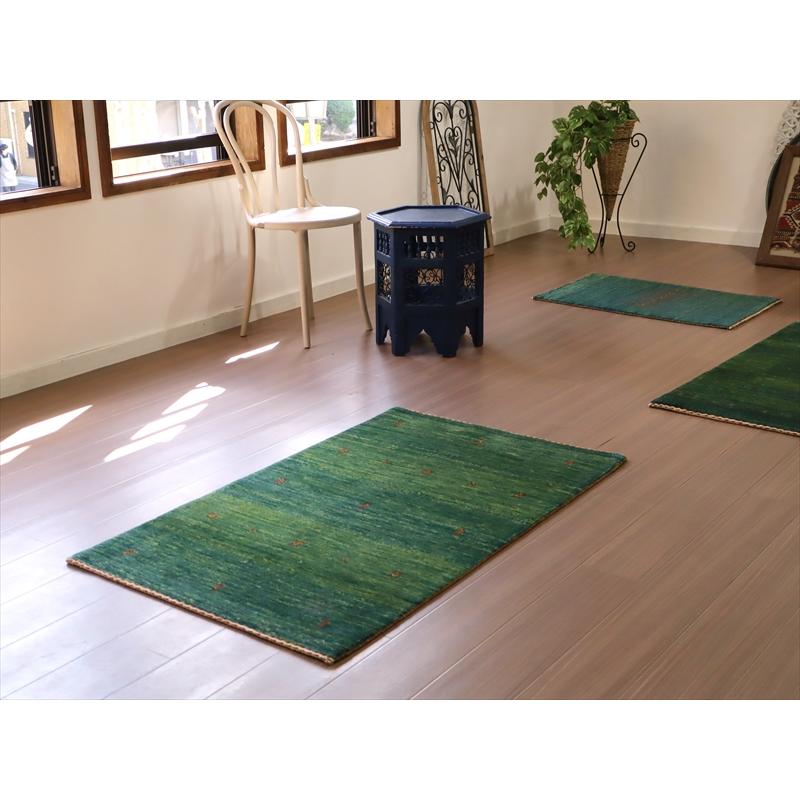 ギャッベ　バナフシェ　イラン産手織りラグ 126x77cm グリーングラデーション | ブランド登録なし | 01