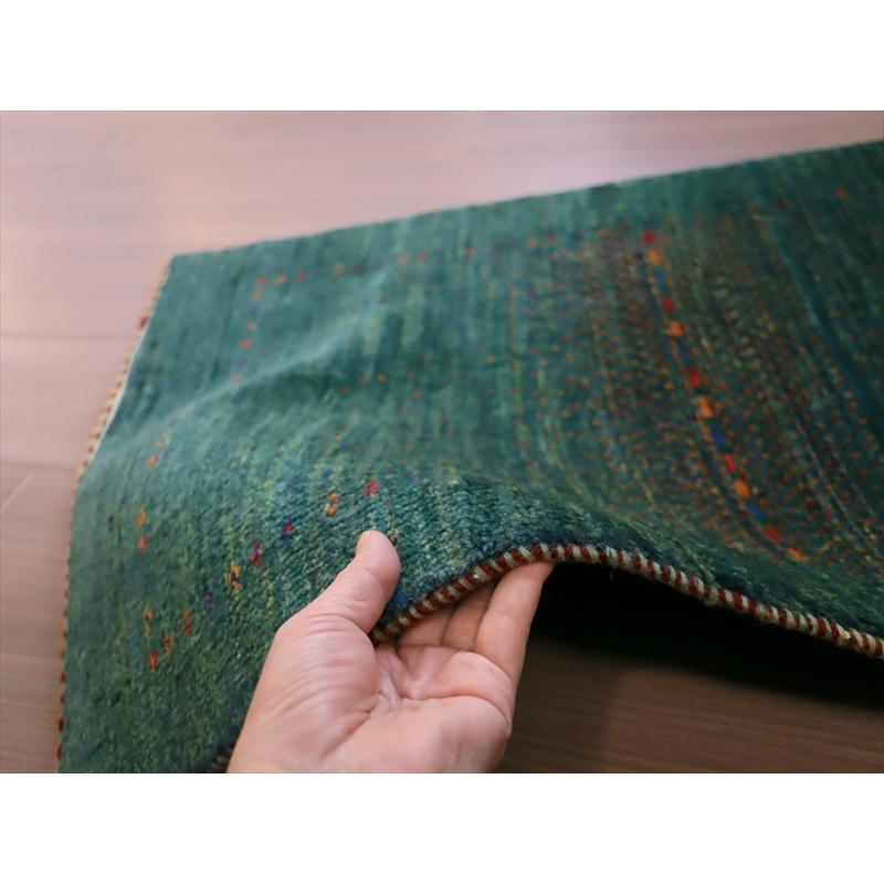 ギャッベ　ロリアタシュ　最高級の細かな織り 85x56cm グリーングラデーション | ブランド登録なし | 07