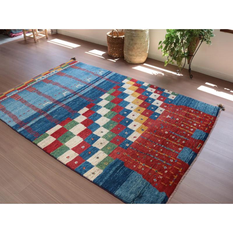 ギャッベ カシュカイ族の手織りラグ アマレバフ 212x146cm ブルー