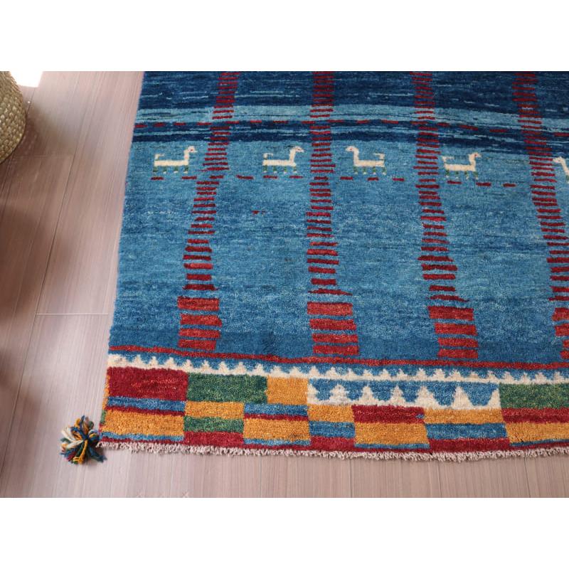 ギャッベ　カシュカイ族の手織りラグ　アマレバフ 212x146cm ブルー　カラフルタイル　 | ブランド登録なし | 06