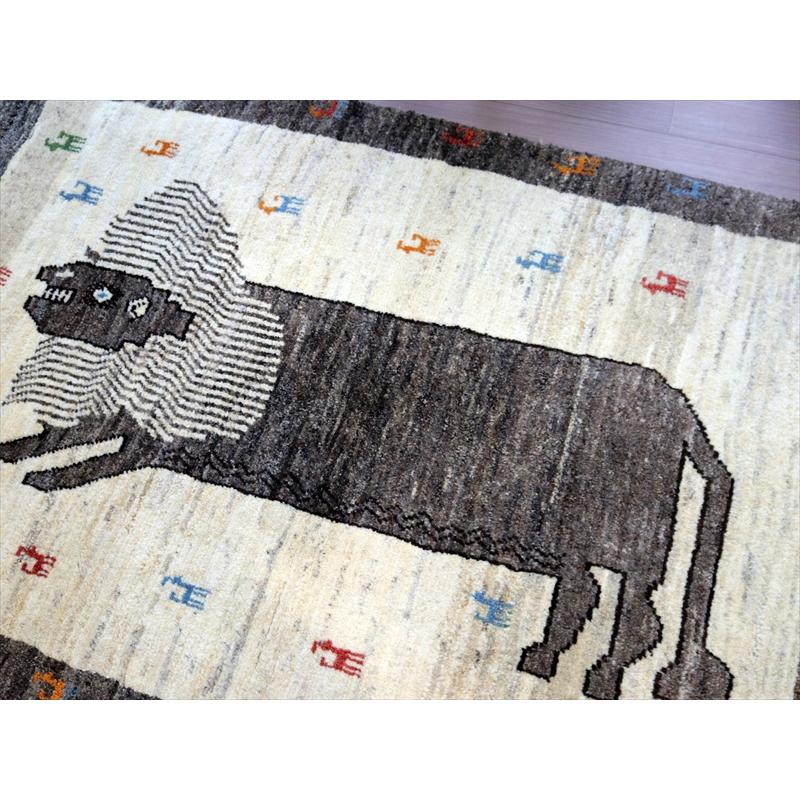 ライオンラグ ギャッベ 147x101cm ライオンとカラフルな動物モチーフ | ブランド登録なし | 07