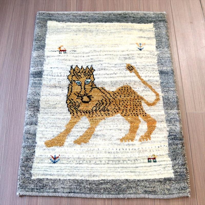 ライオンギャッベ 玄関マットサイズ 87x60cm ライオンと動物と生命の木