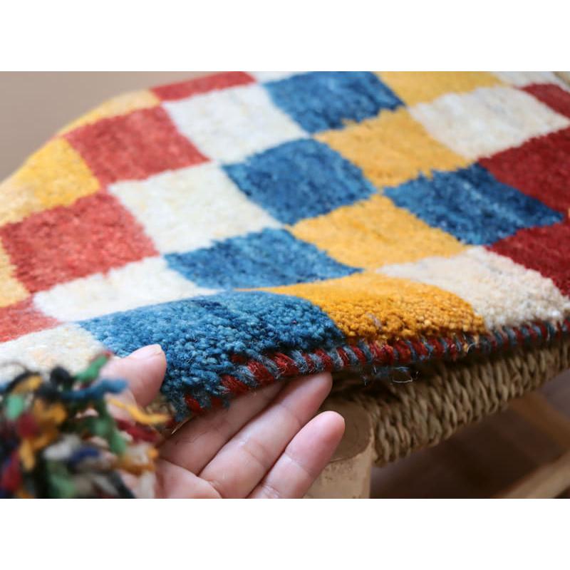 ミニギャッベ　イランの手織りラグ GABBEH 49x40cm レッド　イエロー　ブルー | ブランド登録なし | 03