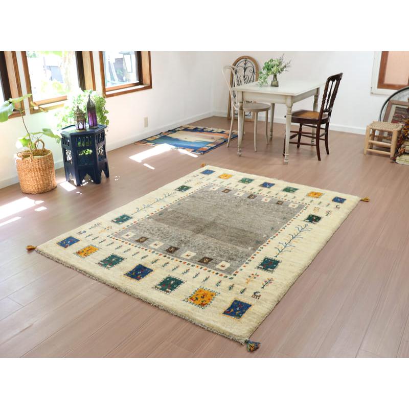 ギャッベ　イラン製　カシュガイ族手織り 198x155cm グレー　アイボリー　タイルモチーフ | ブランド登録なし | 01