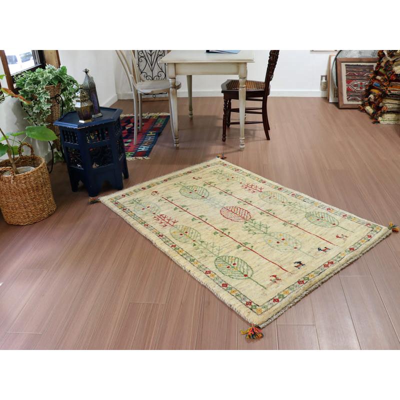 ギャッベ　イラン産手織りラグ 140x102cm ナチュラルアイボリー　連続する生命の木 | ブランド登録なし | 01