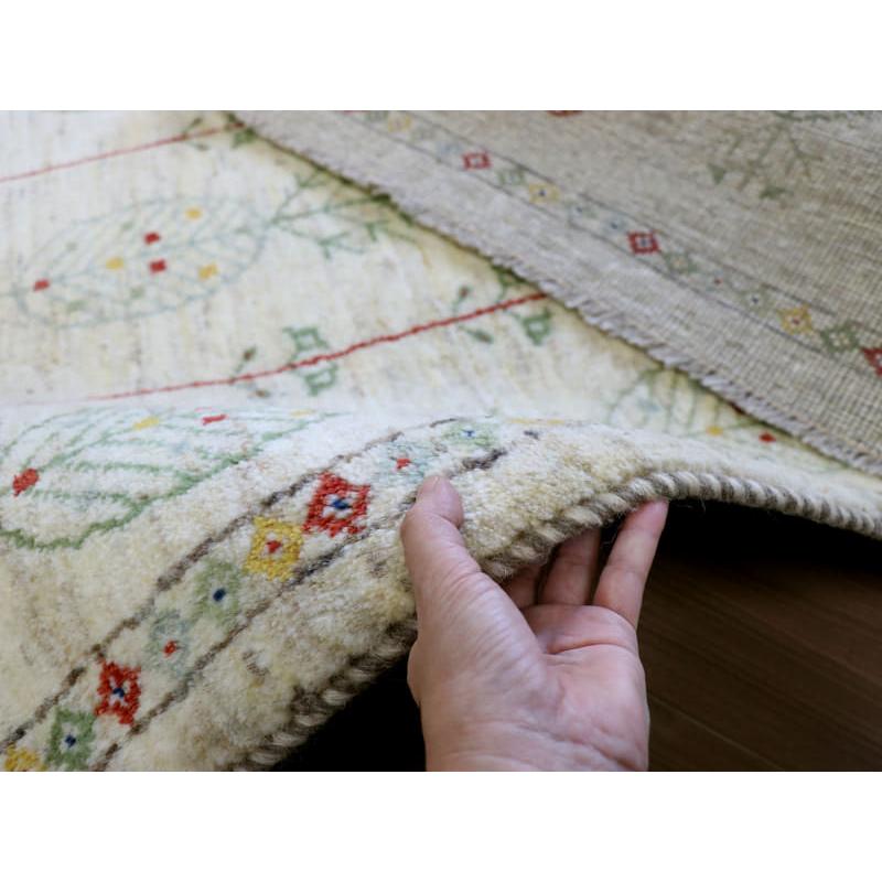 ギャッベ　イラン産手織りラグ 140x102cm ナチュラルアイボリー　連続する生命の木 | ブランド登録なし | 06