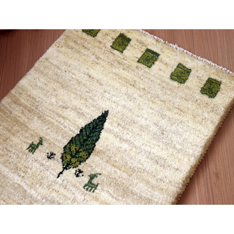 ギャッベ ふかふか 玄関マットサイズ  80×60cm 天然の羊毛の色 糸杉と動物 | ブランド登録なし | 02