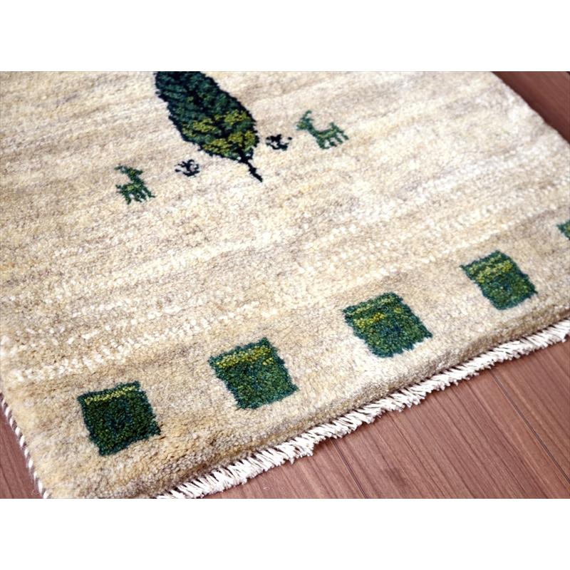 ギャッベ ふかふか 玄関マットサイズ  80×60cm 天然の羊毛の色 糸杉と動物 | ブランド登録なし | 04