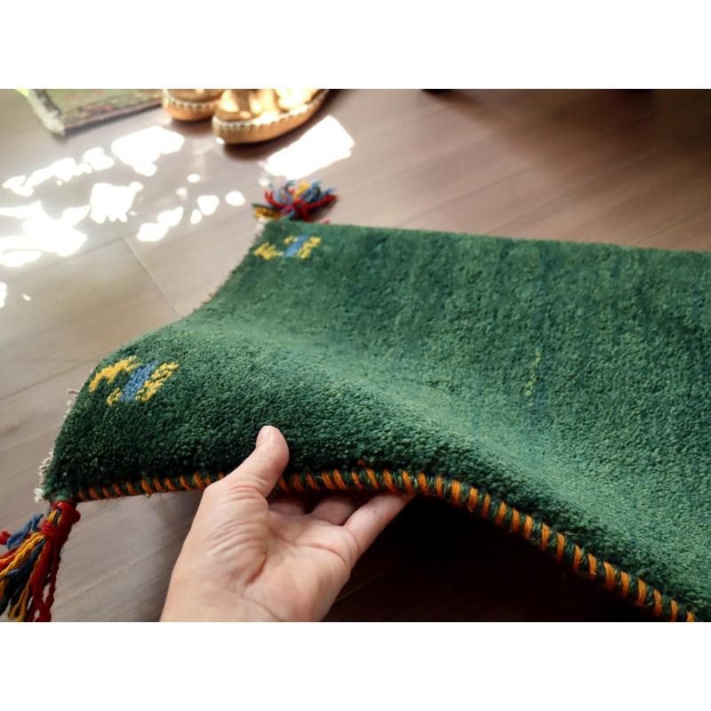 ギャッベ ミニサイズ イラン遊牧民の手織りラグ 57x41cm グリーン　無地　シンプル | ブランド登録なし | 03