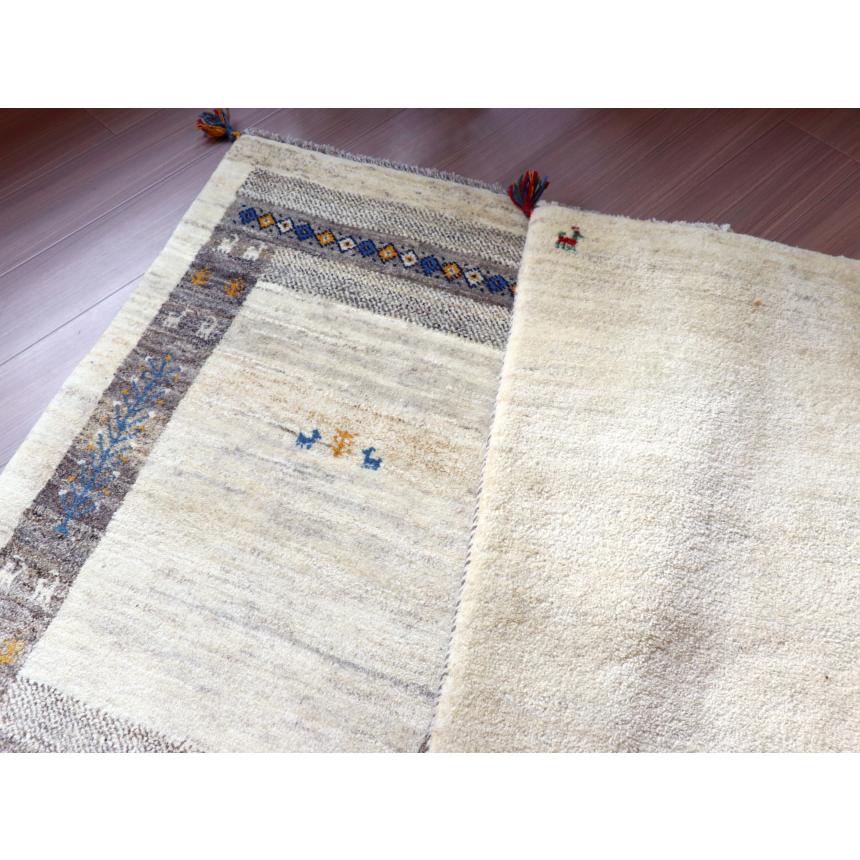 ギャッベ イラン　遊牧民の手織りラグ 120x84cm 無染色のアイボリーとグレー | ブランド登録なし | 11