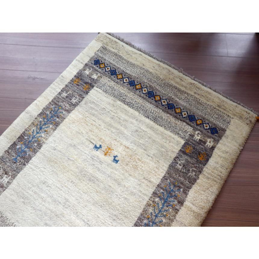 ギャッベ イラン　遊牧民の手織りラグ 120x84cm 無染色のアイボリーとグレー | ブランド登録なし | 02