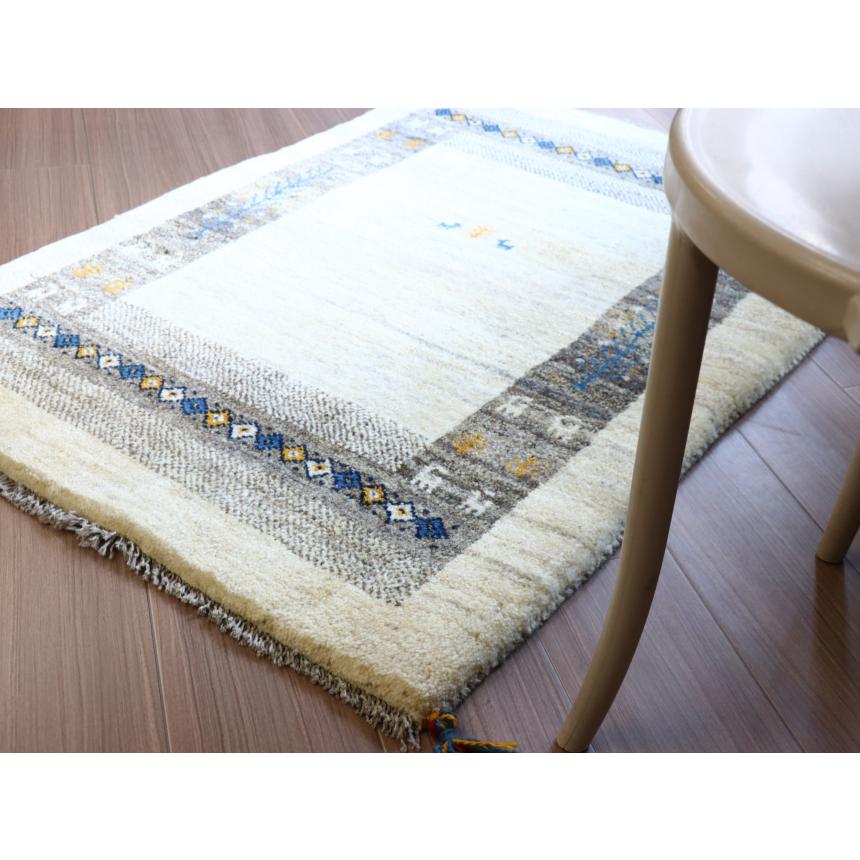 ギャッベ イラン　遊牧民の手織りラグ 120x84cm 無染色のアイボリーとグレー | ブランド登録なし | 04