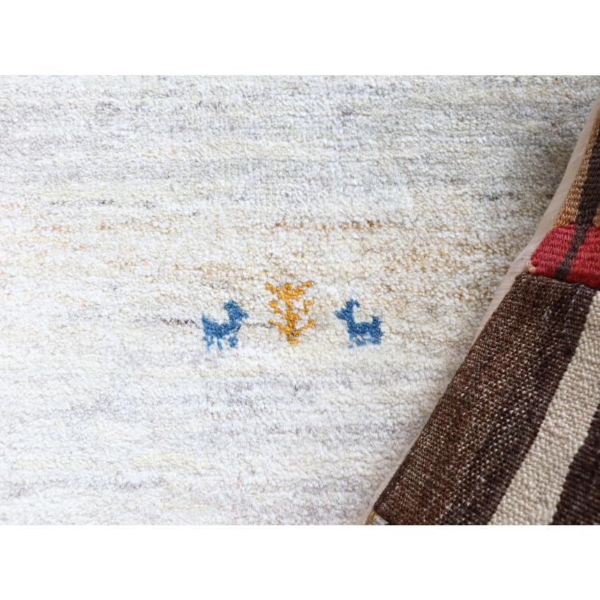 ギャッベ イラン　遊牧民の手織りラグ 120x84cm 無染色のアイボリーとグレー | ブランド登録なし | 07