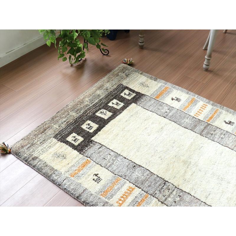 ギャッベ イラン　遊牧民の手織りラグ 142x98cm ナチュラルアイボリー　グレー　 | ブランド登録なし | 02