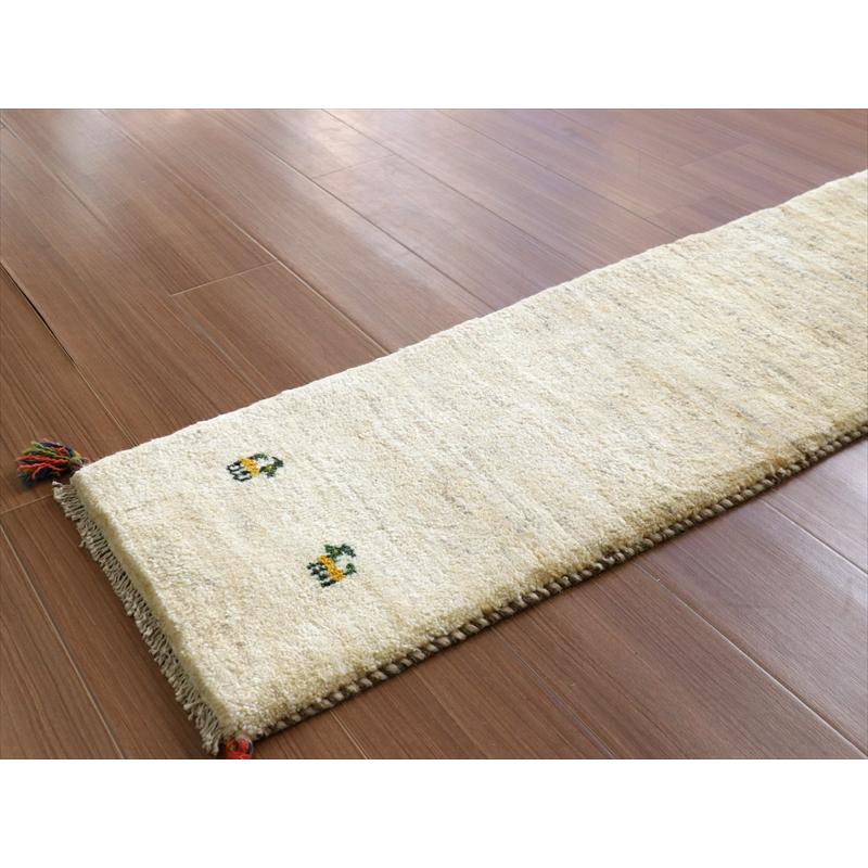 ギャッベ 細長サイズ　手織りラグ　 133x42cm 天然羊毛のアイボリー | ブランド登録なし | 02