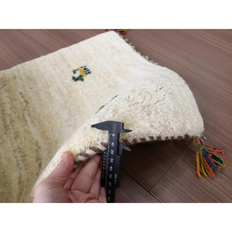 ギャッベ 細長サイズ　手織りラグ　 133x42cm 天然羊毛のアイボリー | ブランド登録なし | 06