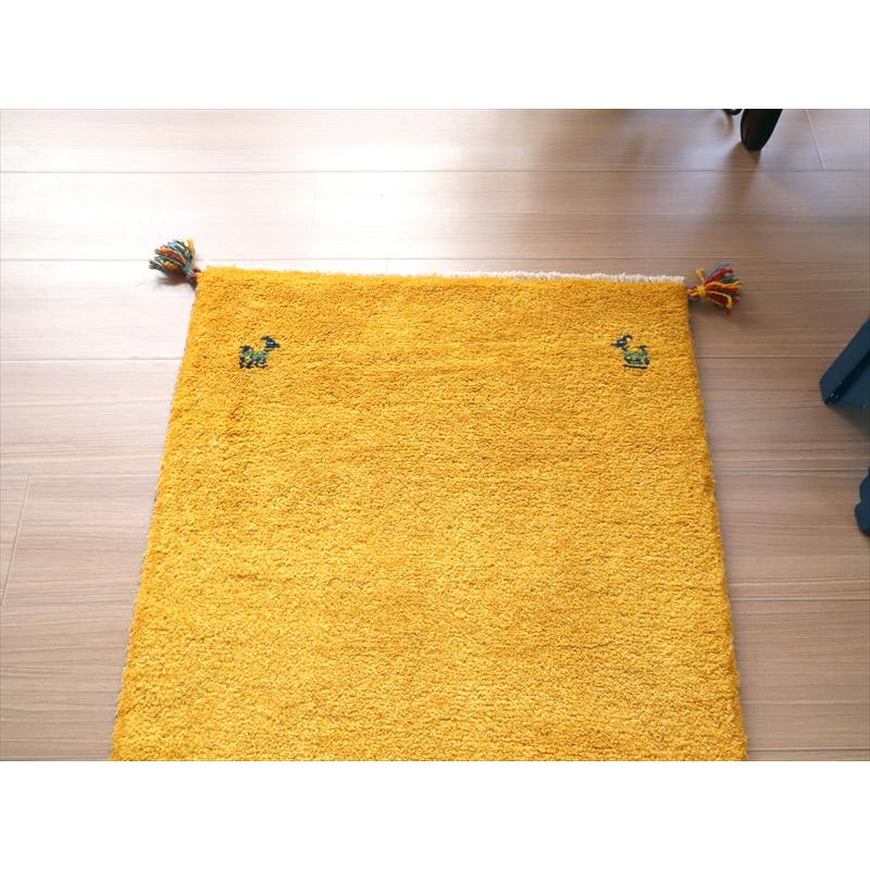 ギャッベ 手織りラグ イラン産 88x62cm 玄関サイズ マスタードイエロー