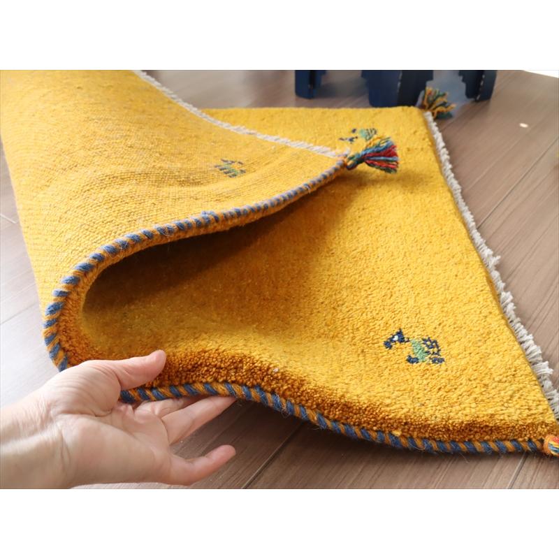 ギャッベ 手織りラグ イラン産 88x62cm 玄関サイズ マスタードイエロー