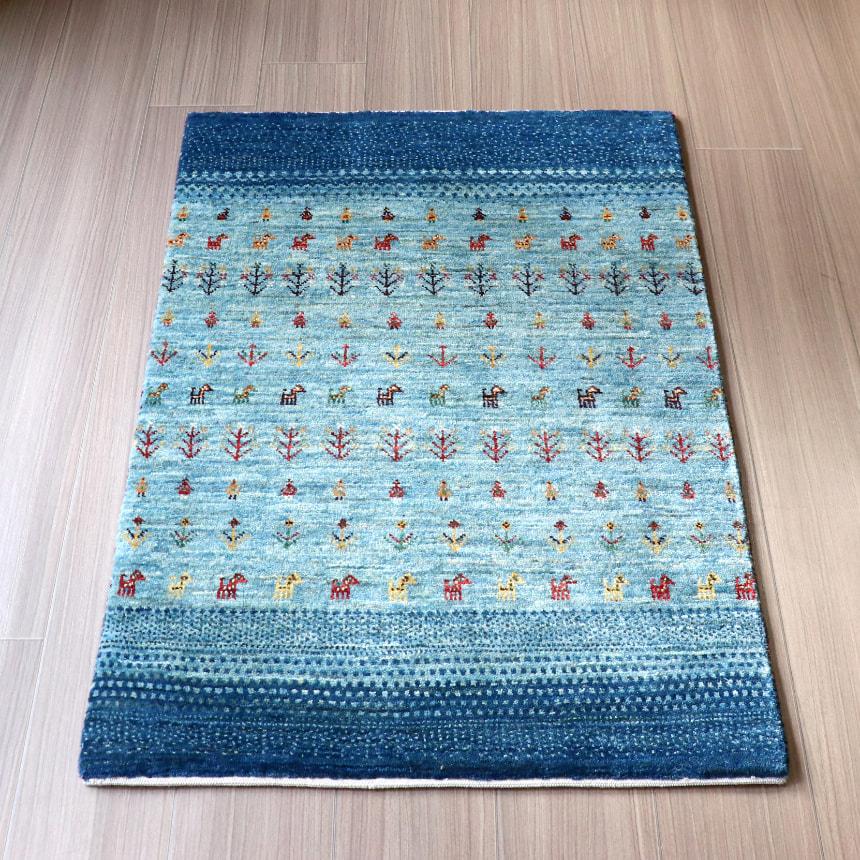 Gabbeh Banafsheh ギャッベ　バナフシェ 104x68cm ブルーグラデーション　動物や植物のモチーフ | ブランド登録なし