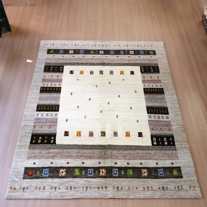 ギャッベ　タビーバフ Gabbeh Tabiibaft 205x157cm ナチュラルなモノトーングラデーション | ブランド登録なし