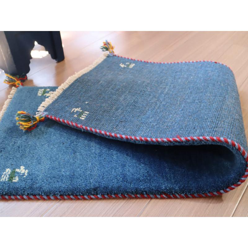 ギャッベ イラン産 手織り 120x43cm ブルー　シンプル　無地 |  | 04