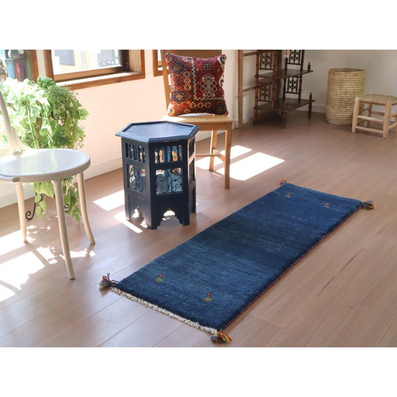 ギャッベ　カシュカイ族の手織りラグ 150x52cm ネイビーブルー　シンプル　無地 |  | 01